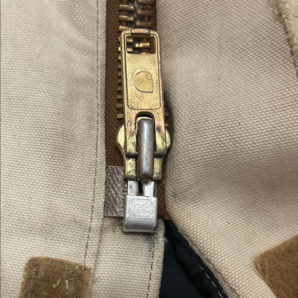 Vintage Carhartt Jacket XL Tan Thrashed Distressed Quilted Chore Barn - Picture 12 of 16